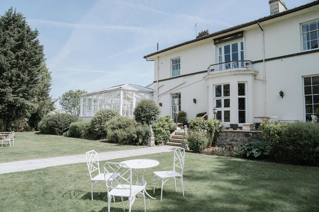 Highfield Hall Mold Bagian luar foto